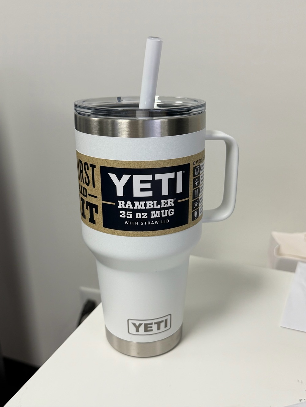 Yeti Rambler 35 oz Tumbler in White